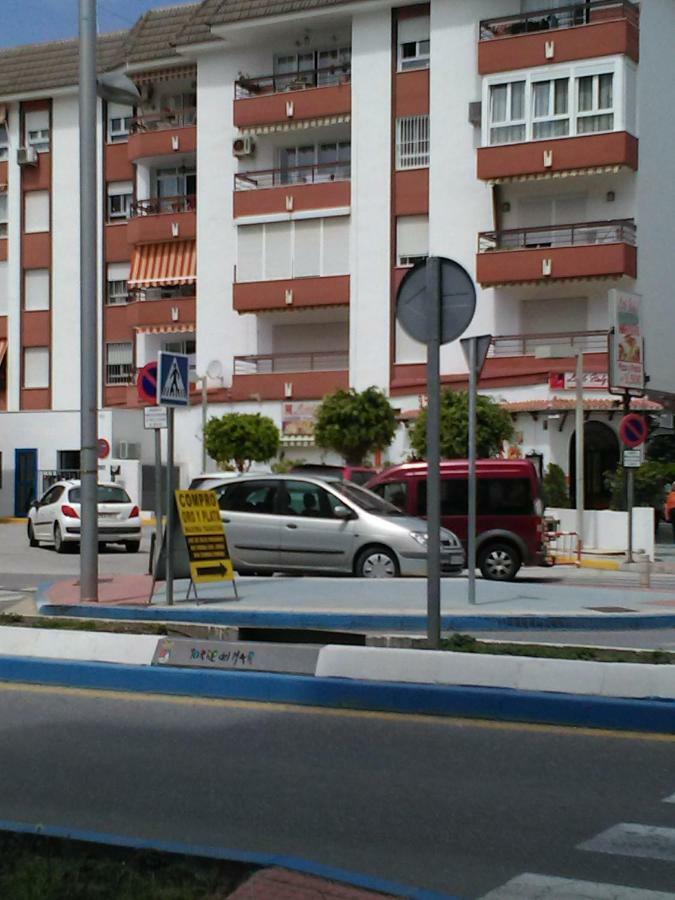 Casa Rosa Apartment Torre Del Mar Bagian luar foto